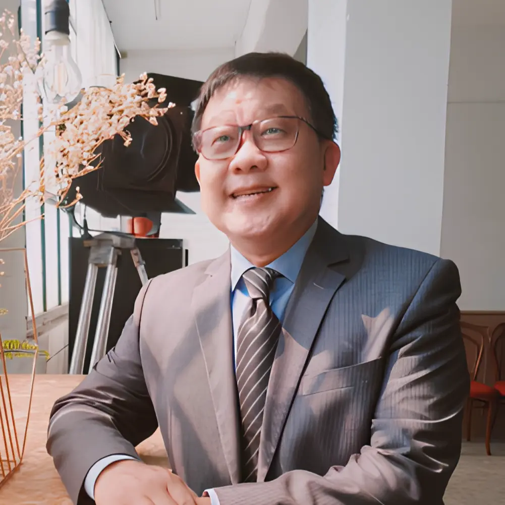 范希平 Shi-Ping Fan